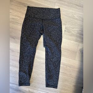 Lululemon high waisted ankle leggings